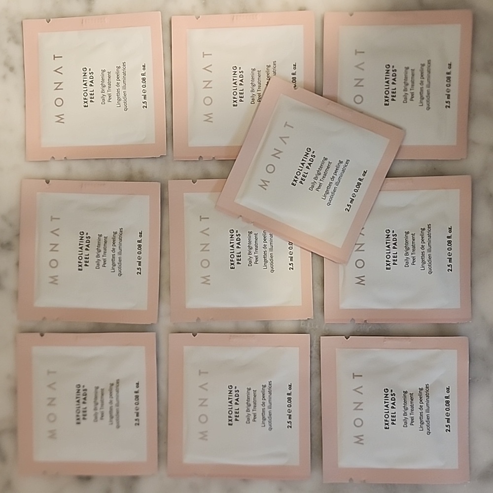 MONAT Exfoliating Peel Pads